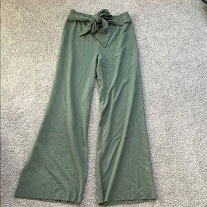 Miami Olive Wide-Leg Pants